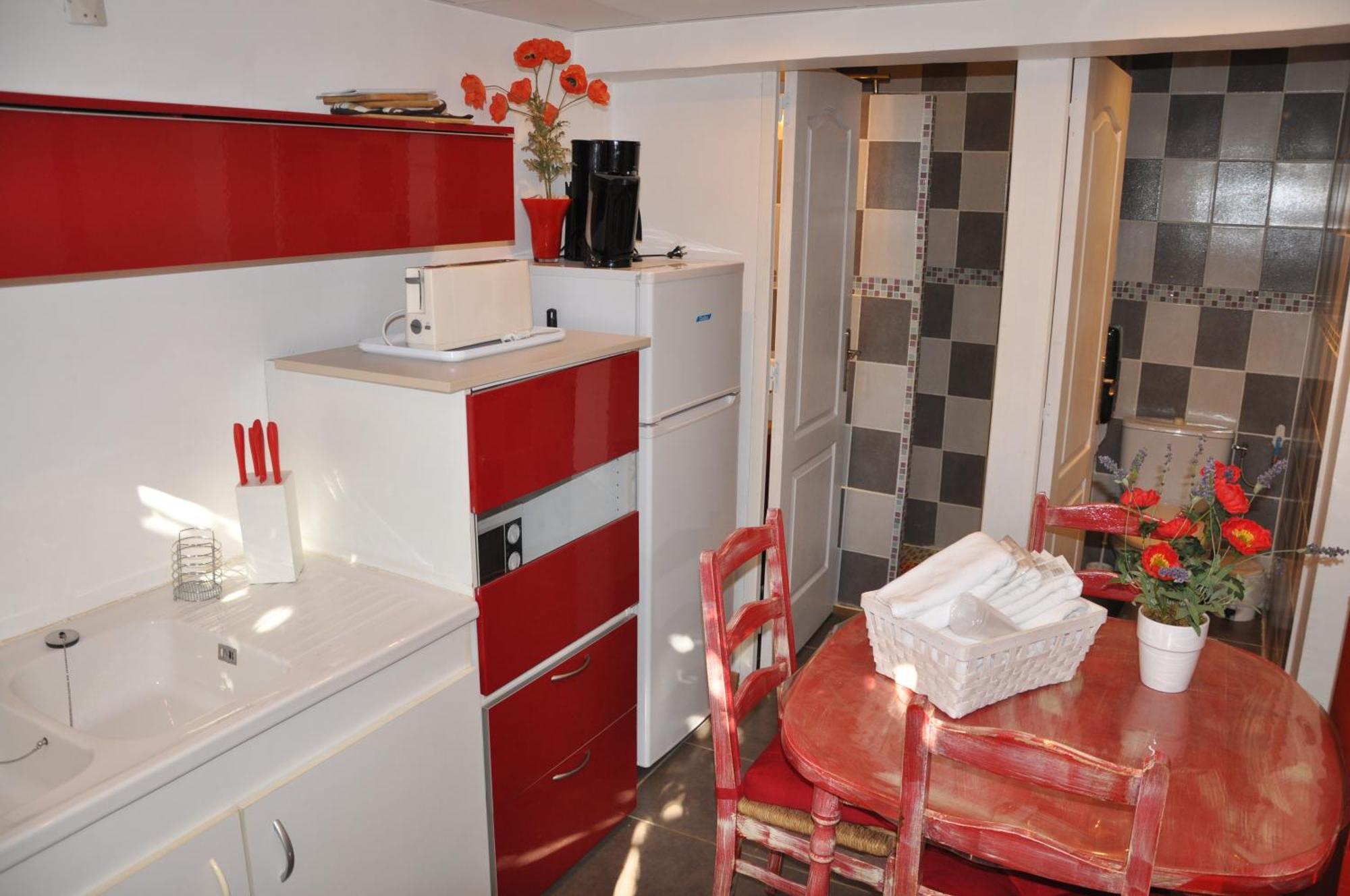 Hotel Les Mimosas Bormes-les-Mimosas Rom bilde